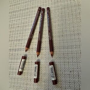 Essence Soft Contouring LOT OF 3 Lip Liner 11 Sucker for grey. New.